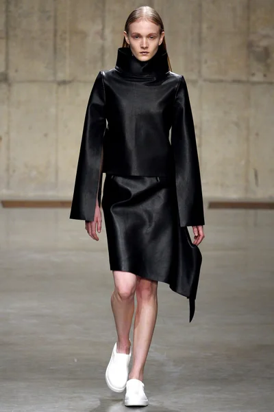 Look 23